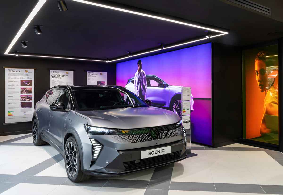 Renault vitrina urbana Rnlt, Renault Scénic e-tech
