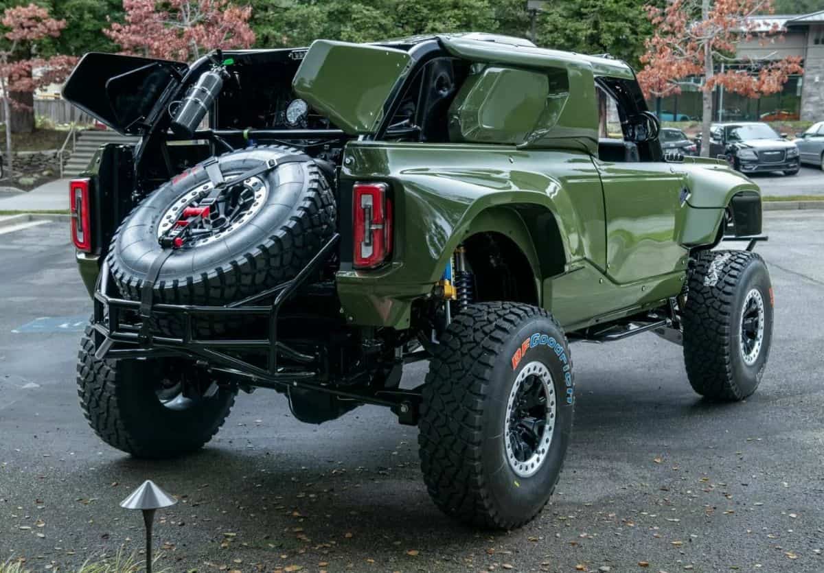 Ford Bronco DR