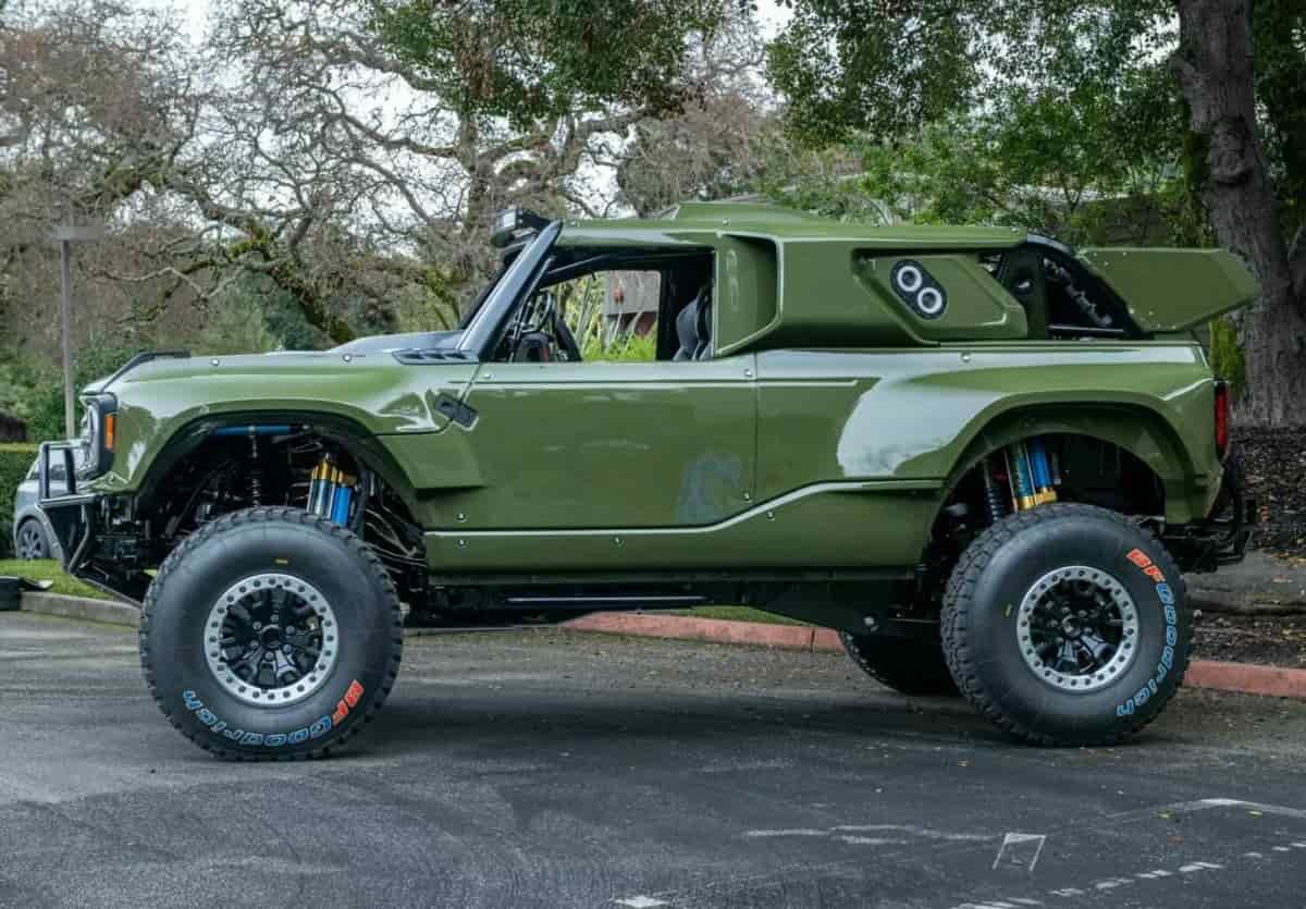Ford Bronco DR