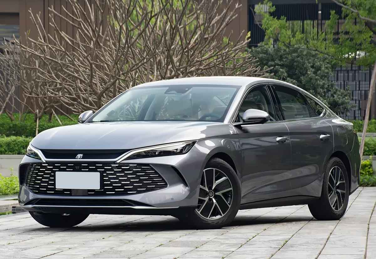 BYD Qin L DM-i híbrido enchufable