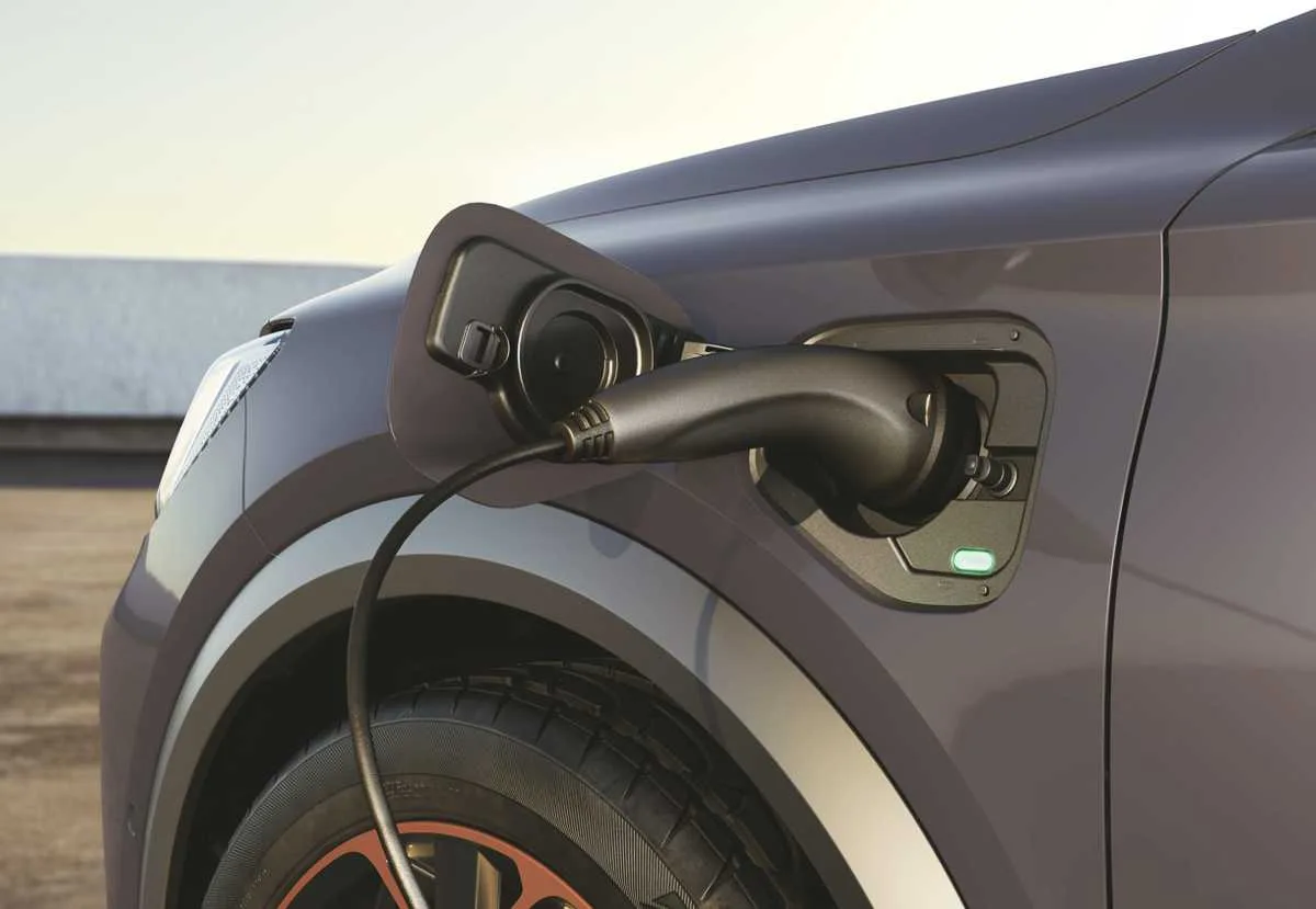 CUPRA Formentor e-Hybrid Colombia PHEV híbrido enchufable