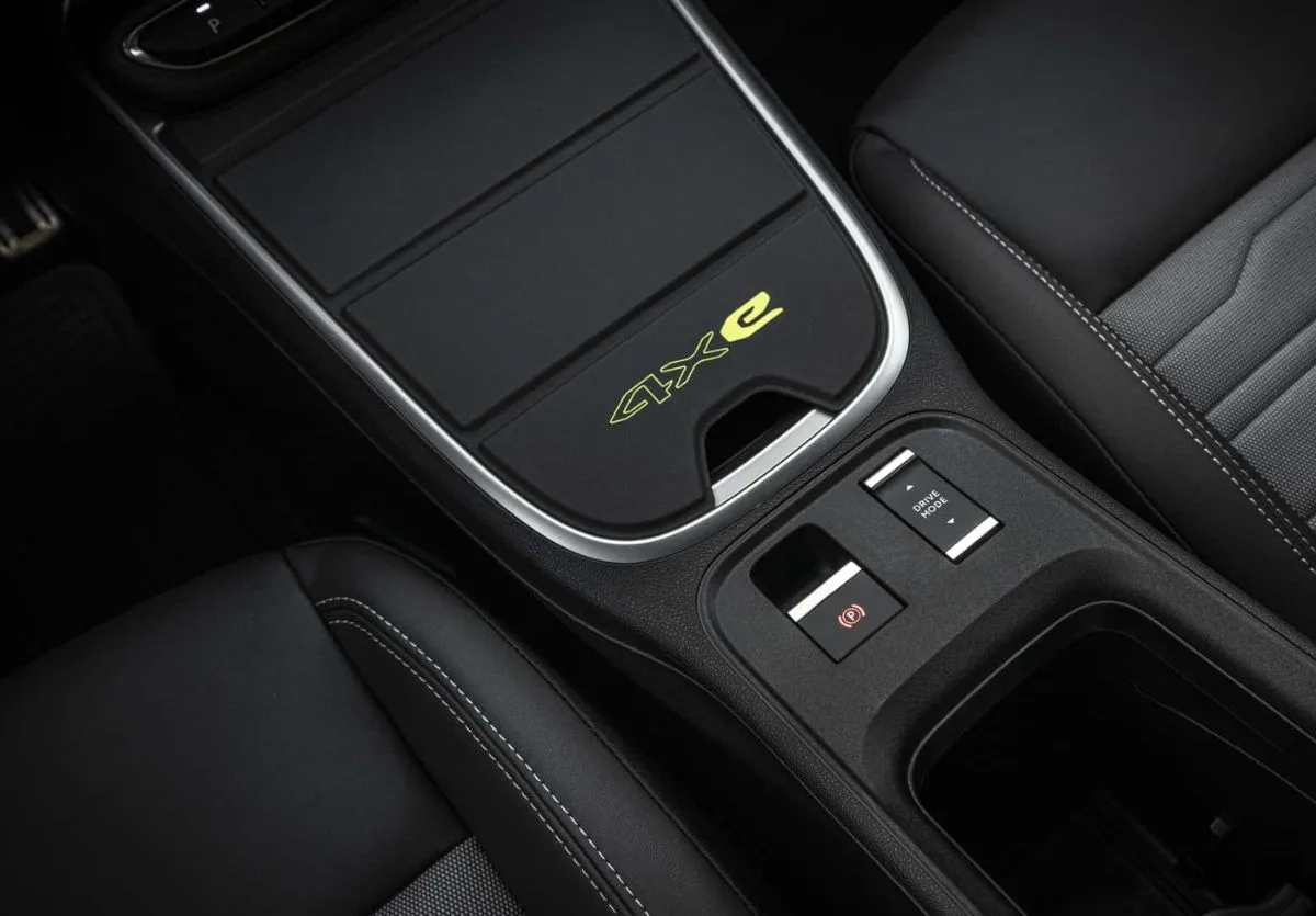 Jeep Avenger 4xe con tracción total