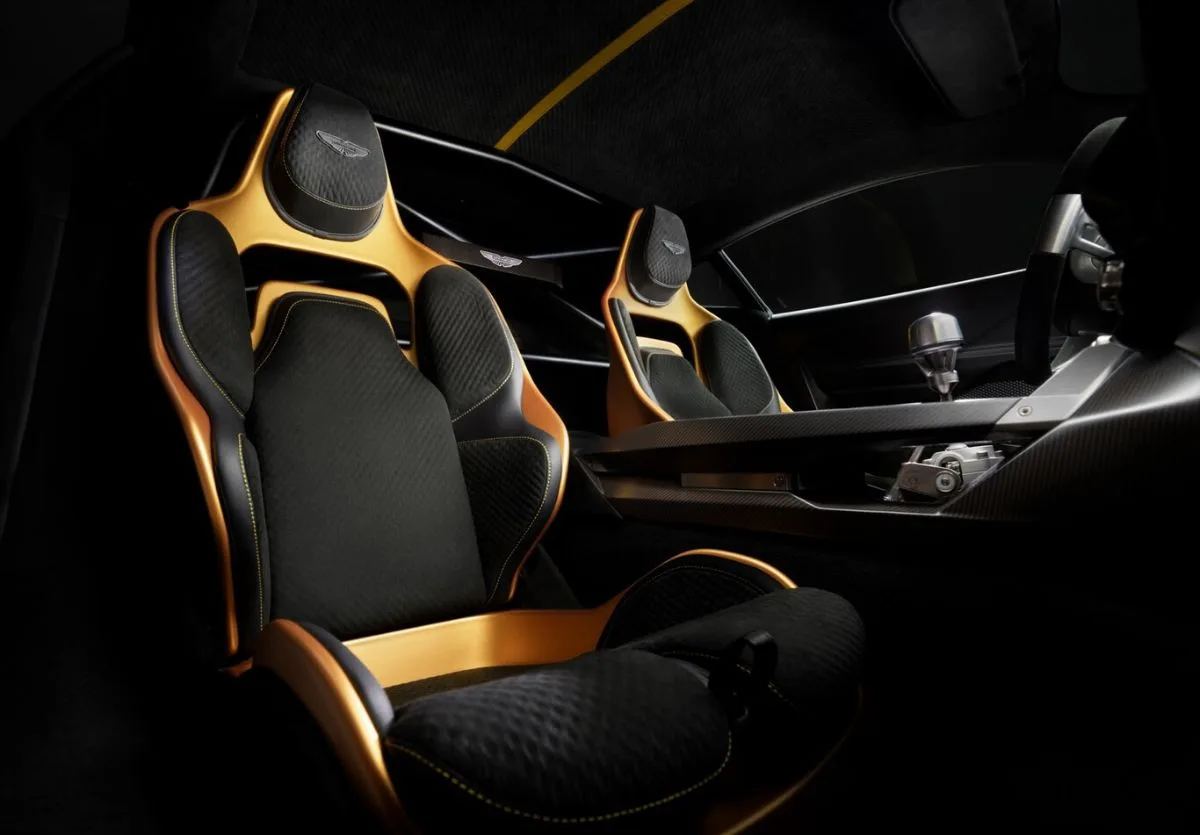 Aston Martin Valiant