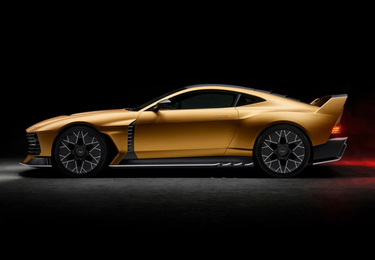 Aston Martin Valiant