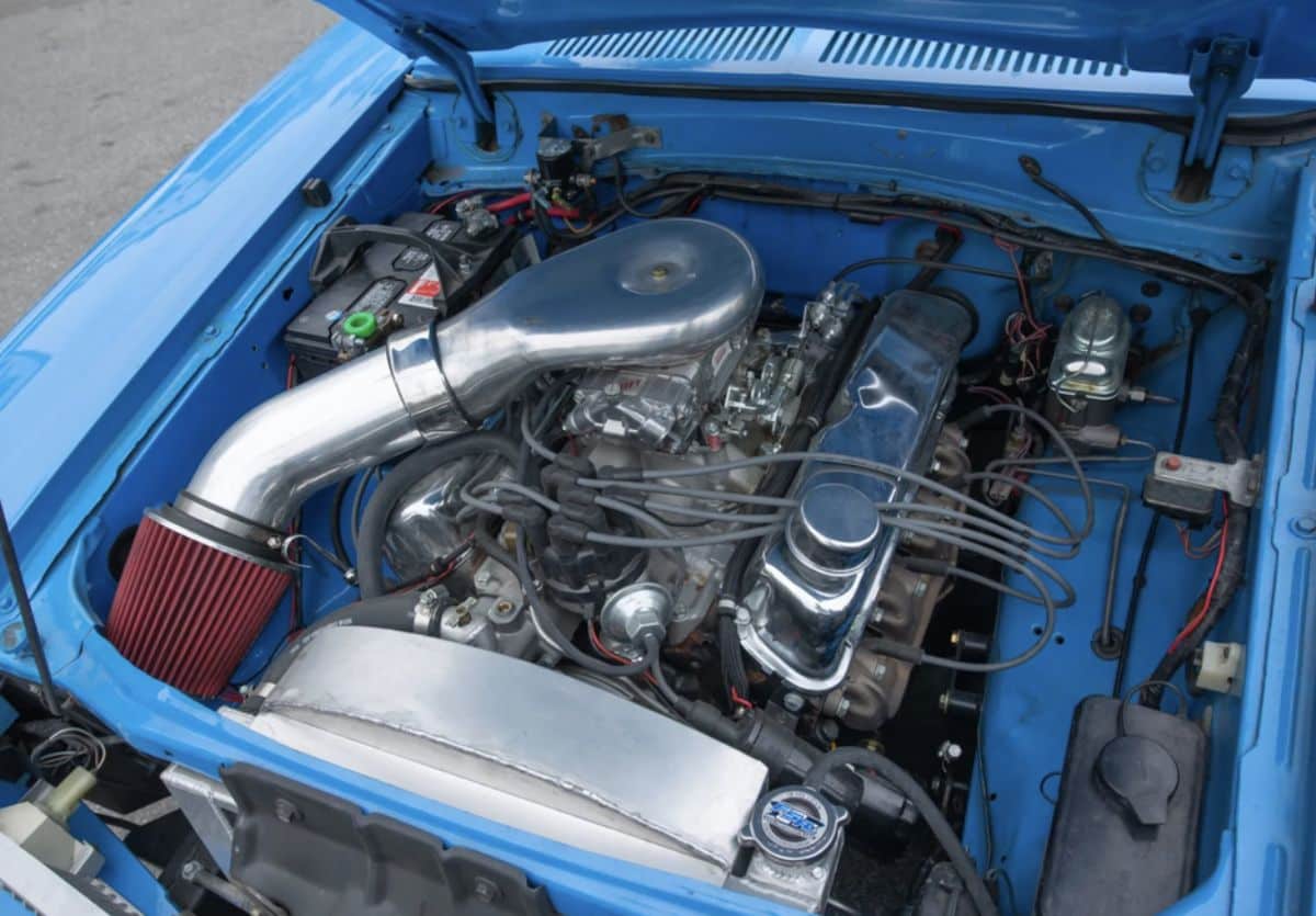 Ford Pinto 1974 con motor V8 a subasta
