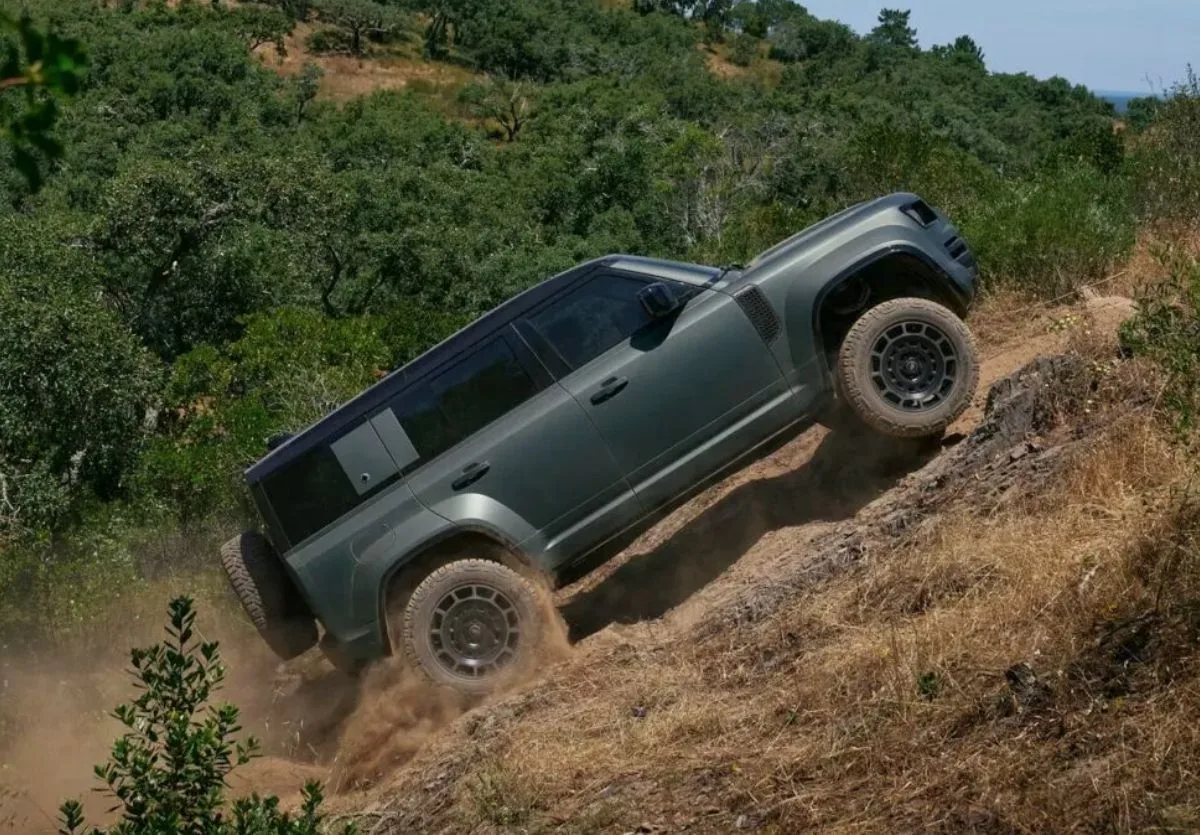 Land Rover Defender Octa