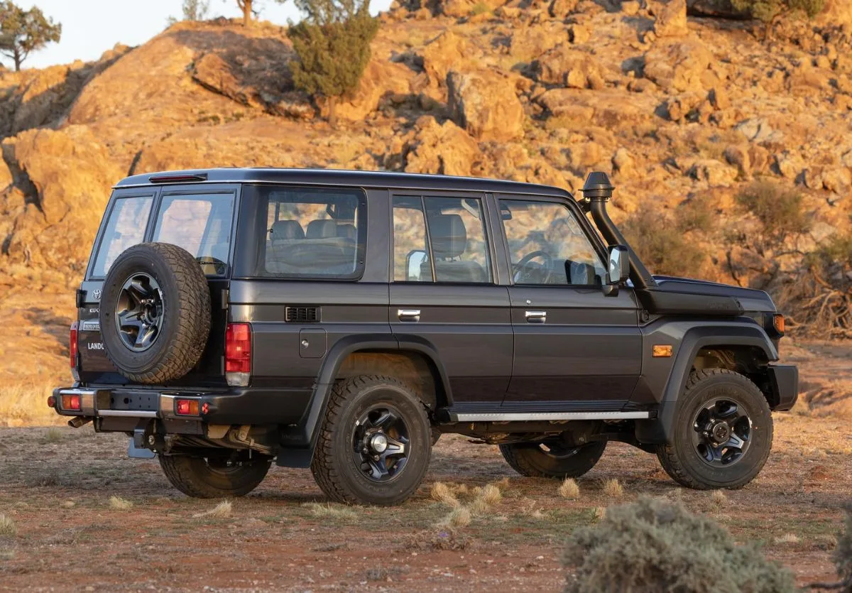 Toyota Land Cruiser