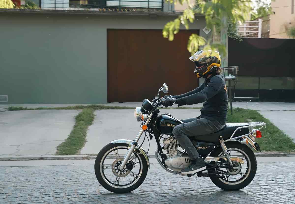 Suzuki GN 125