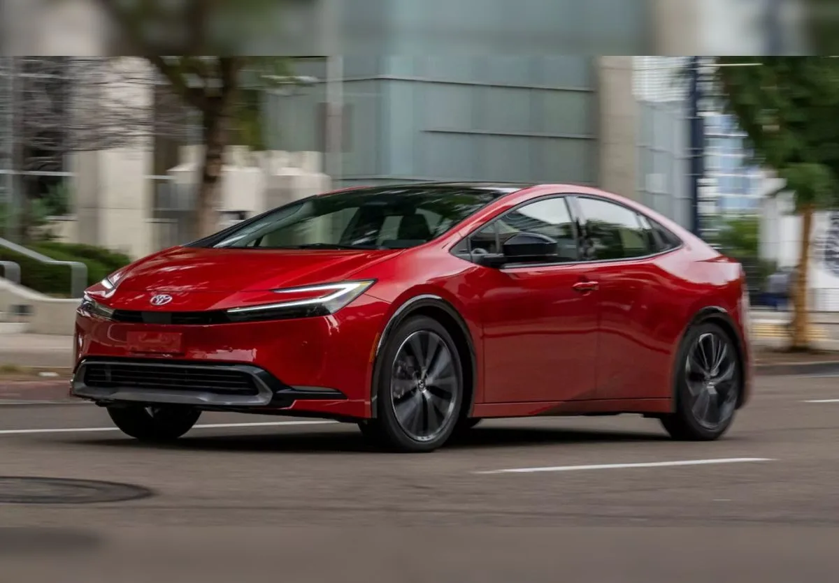 los principales modelos Toyota seran hibridos para 2030