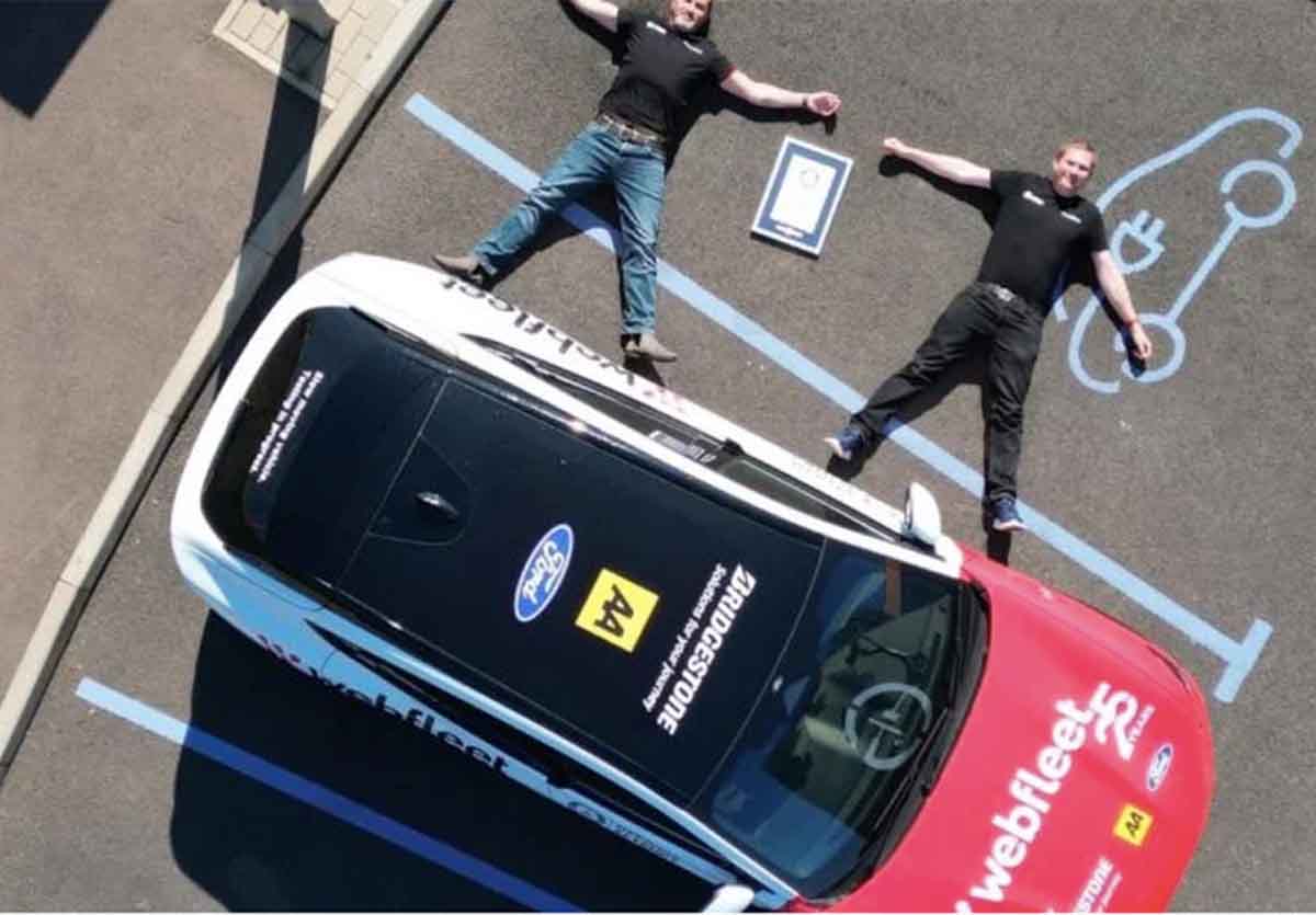 Récord Mundial Carro Eléctrico Ford