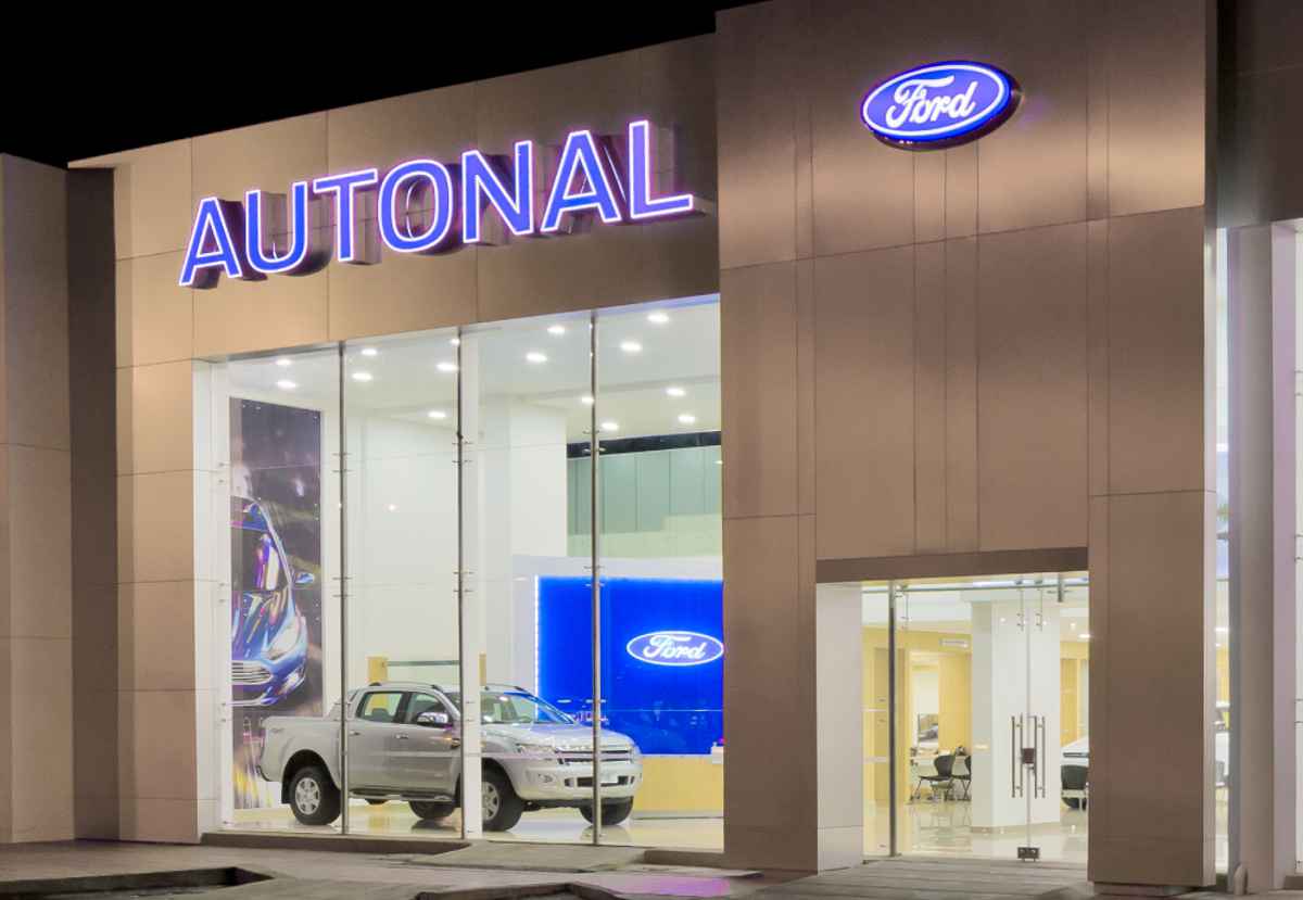 Autonal Concesionario Multimarca pionero en Colombia
