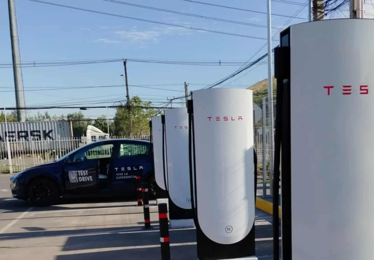 Tesla Superchargers Chile