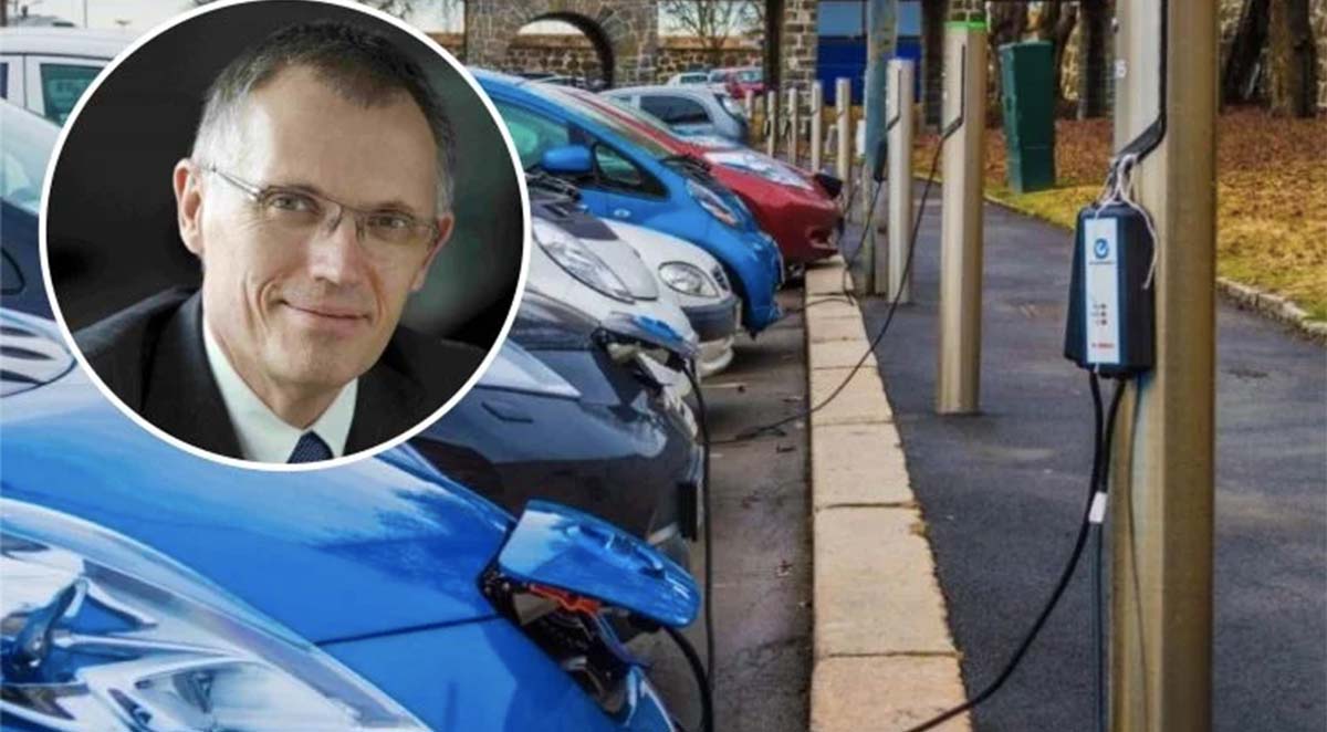 Carlos Tavares CEO Stellantis