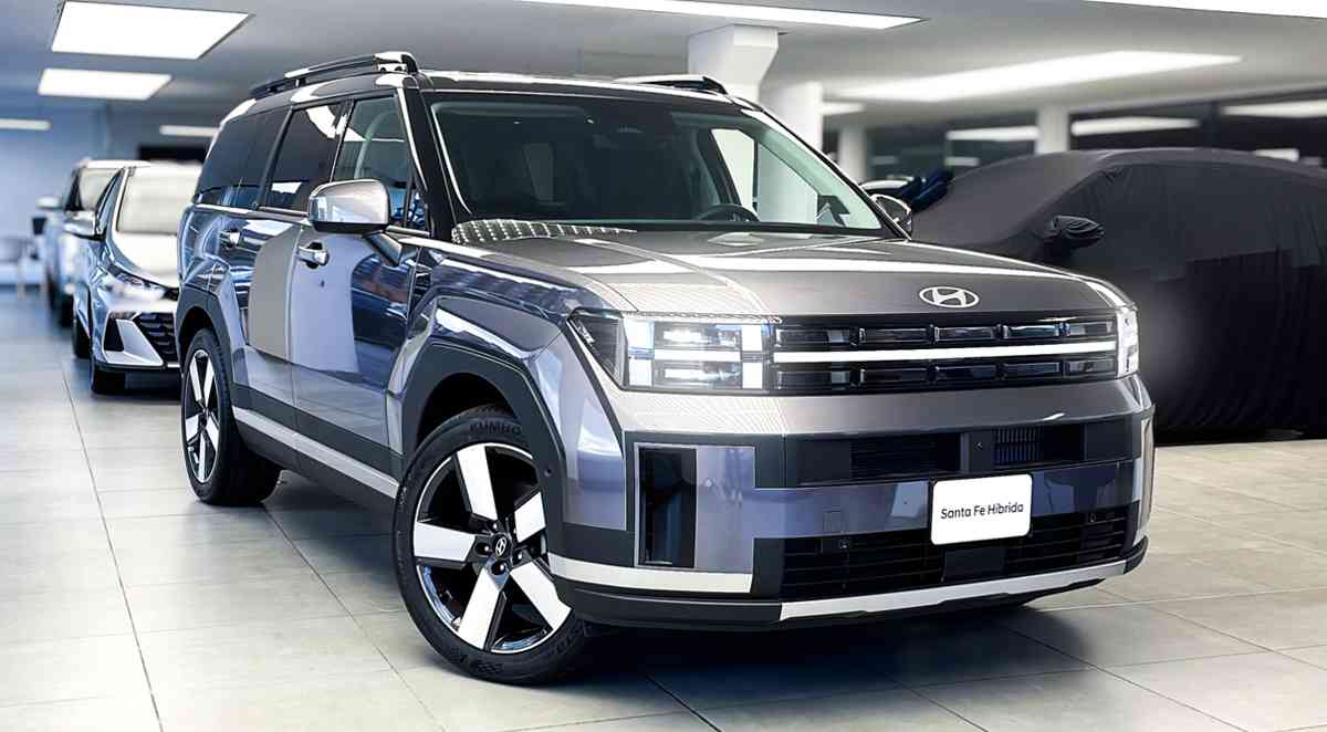 Hyundai Santa Fe Híbrida 2025 Colombia