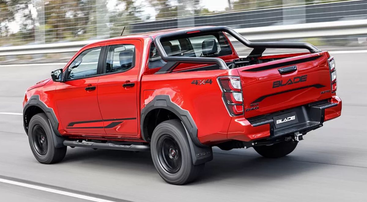 Isuzu D-Max Blade