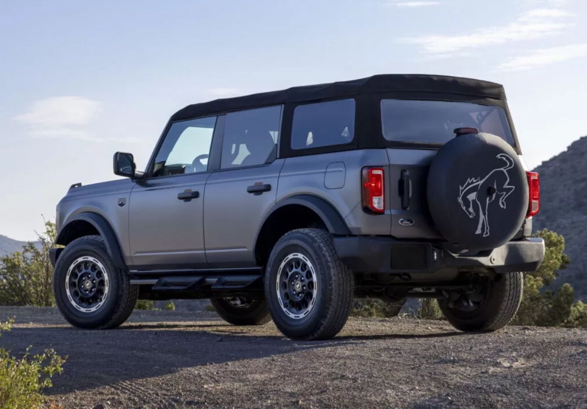 Ford Bronco 2025