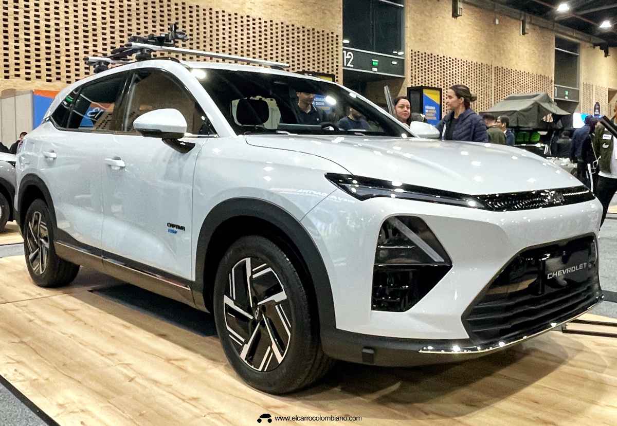 Chevrolet Captiva PHEV, Salón del Automóvil de Bogotá 2025