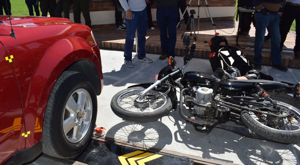 Cesvi Colombia crash test motocicletas
