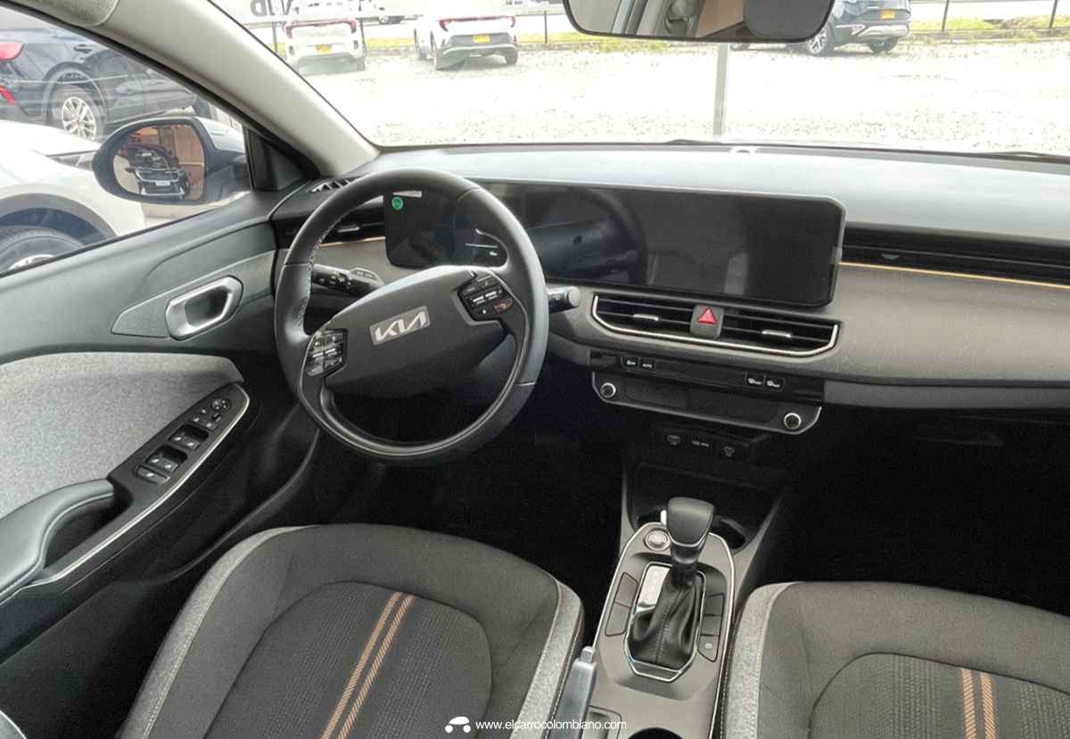 Kia K3 y K3 Cross Colombia