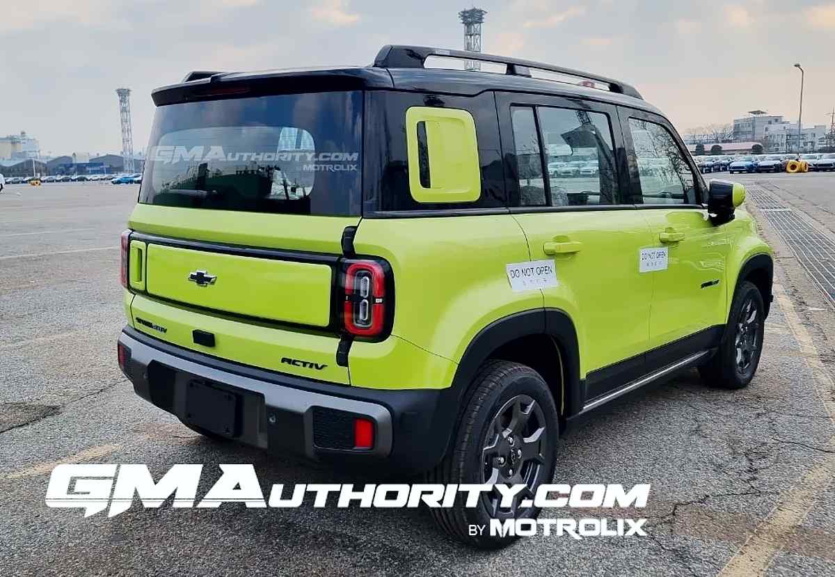 Chevrolet Spark EUV Activ eléctrico - Baojun Yep Plus