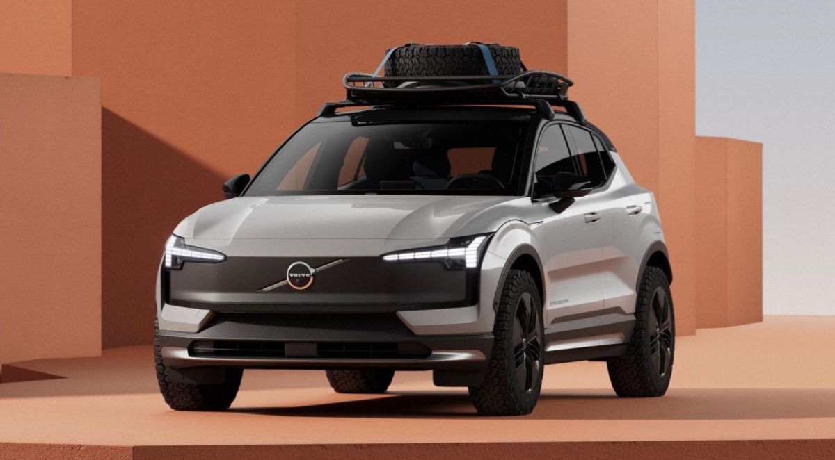 Volvo EX30 Cross Country