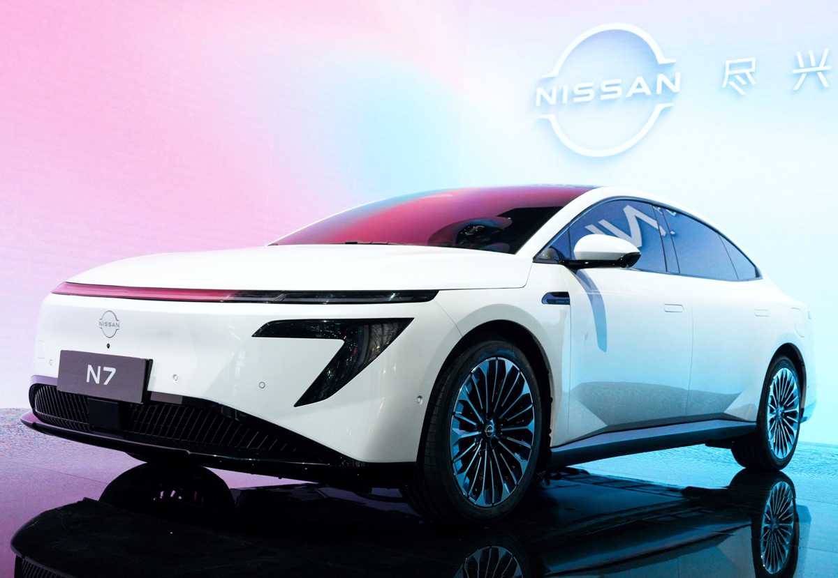 Nissan N7 sedán eléctrico - Nissan Primera 2026