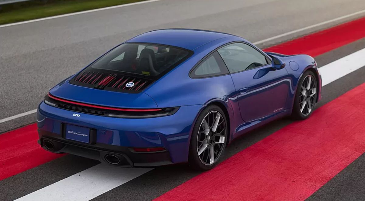 Porsche 911 Club Coupé 2026