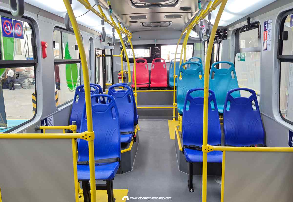 BYD bus articulado eléctrico de Transmilenio hecho en Colombia