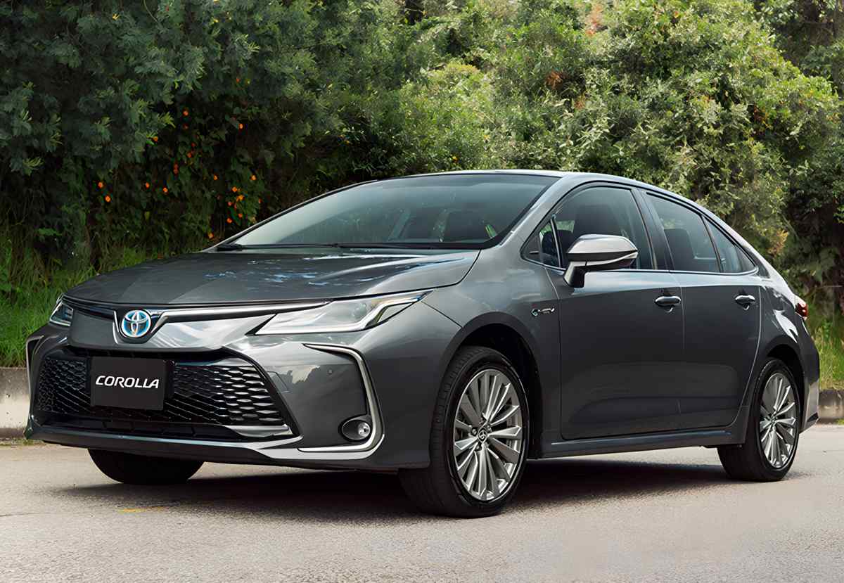 Toyota Corolla Sedán 2025 Colombia