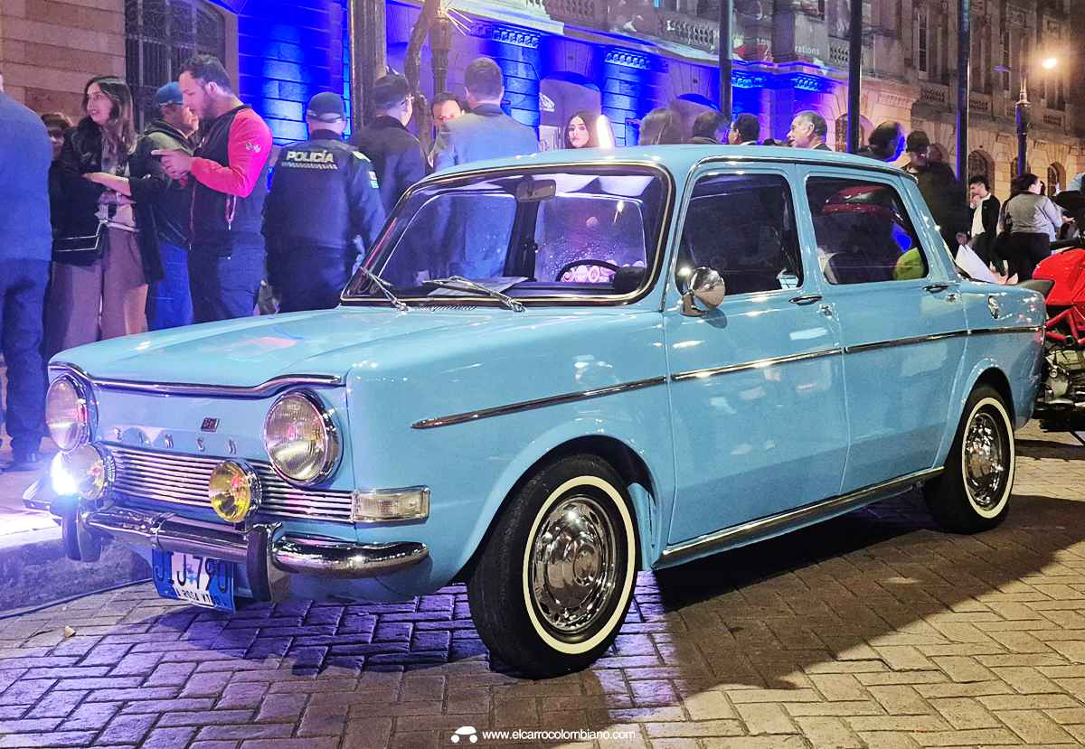 Desfile de Autos Clásicos y Antiguos de Bogotá 2025