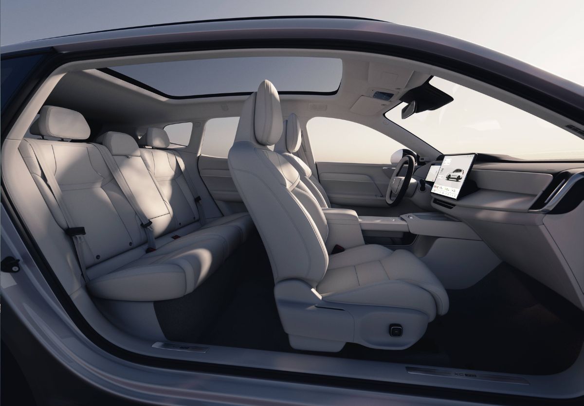 Volvo XC70 2026