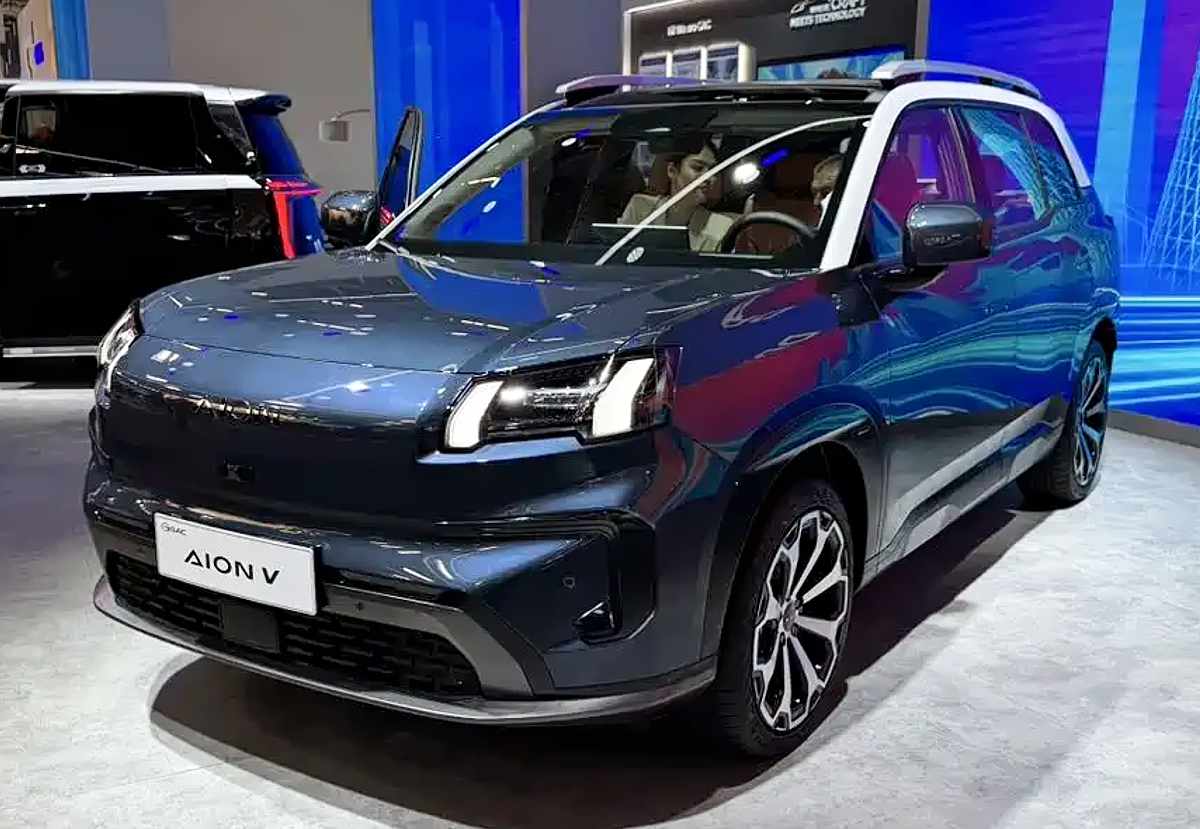 GAC Aion V