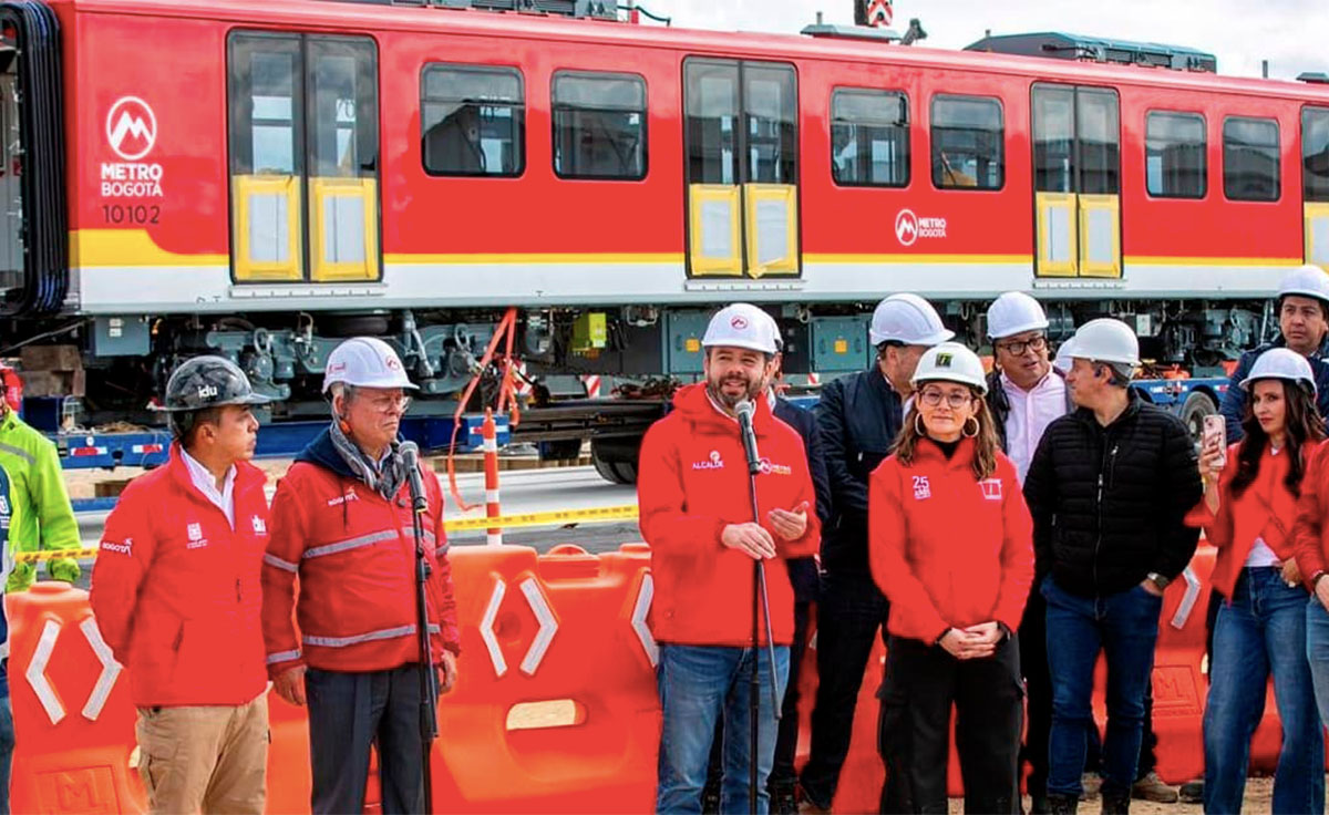 Metro de Bogotá primer tren