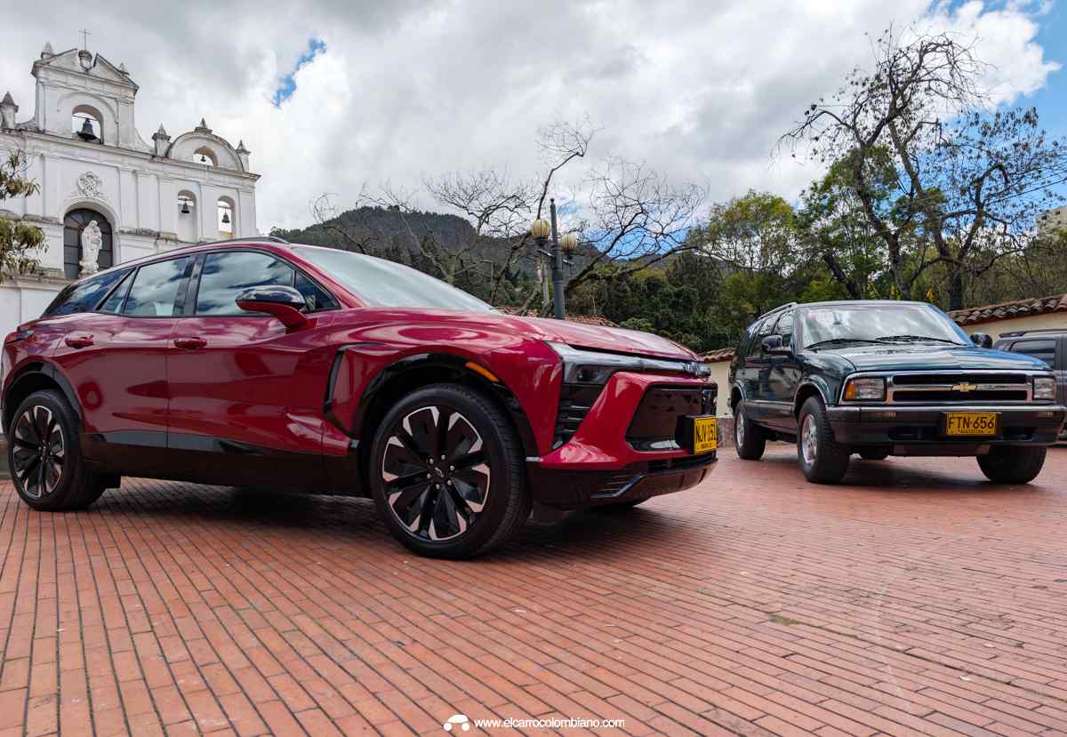 Chevrolet Blazer 1996 vs. Chevrolet Blazer EV 2025.