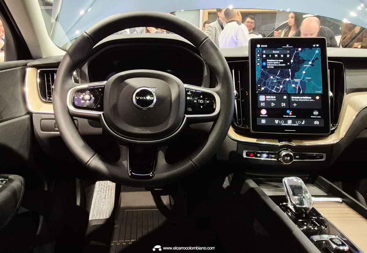Volvo XC60 2026 Colombia