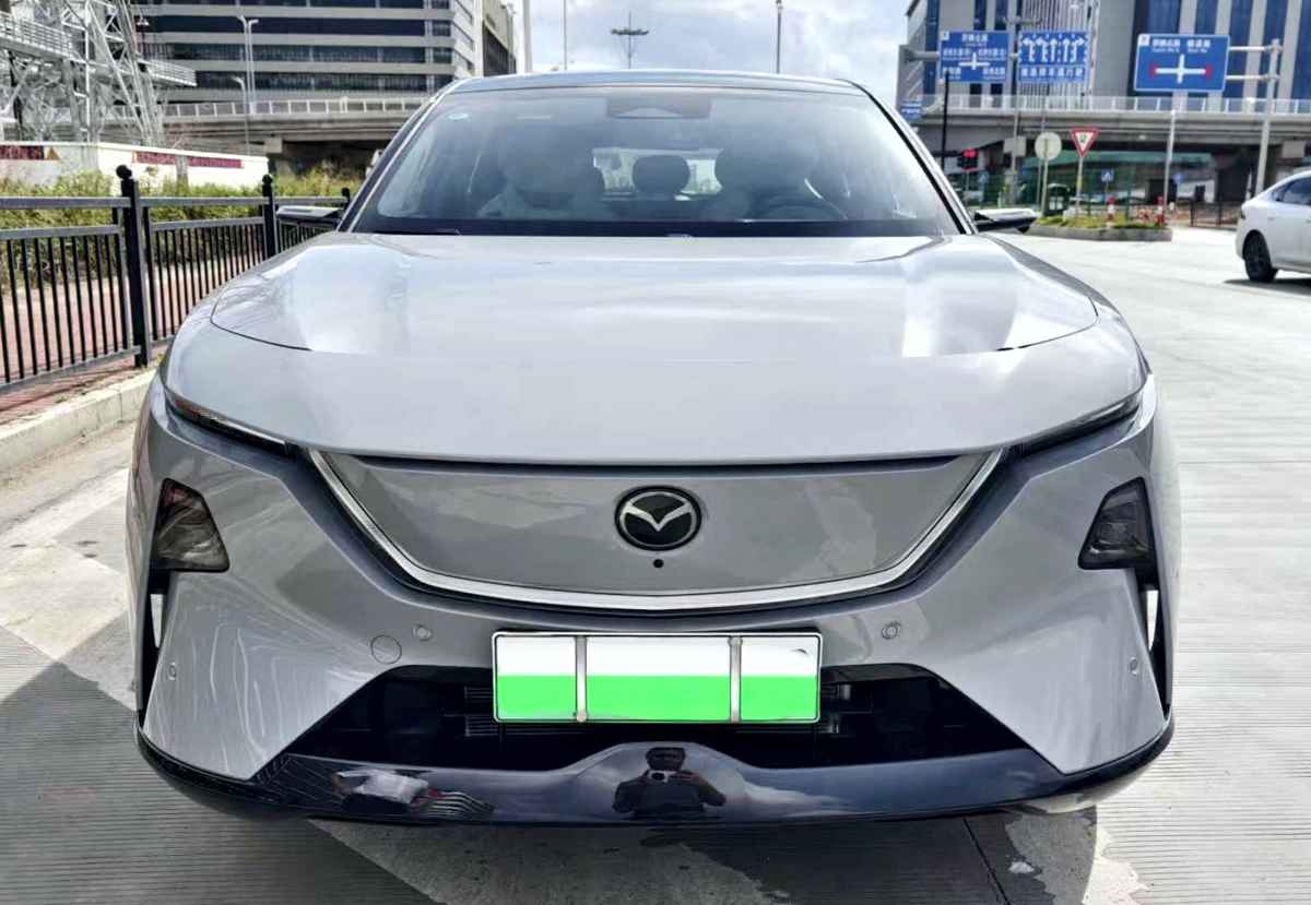 Mazda CX-6e / Mazda EZ-60