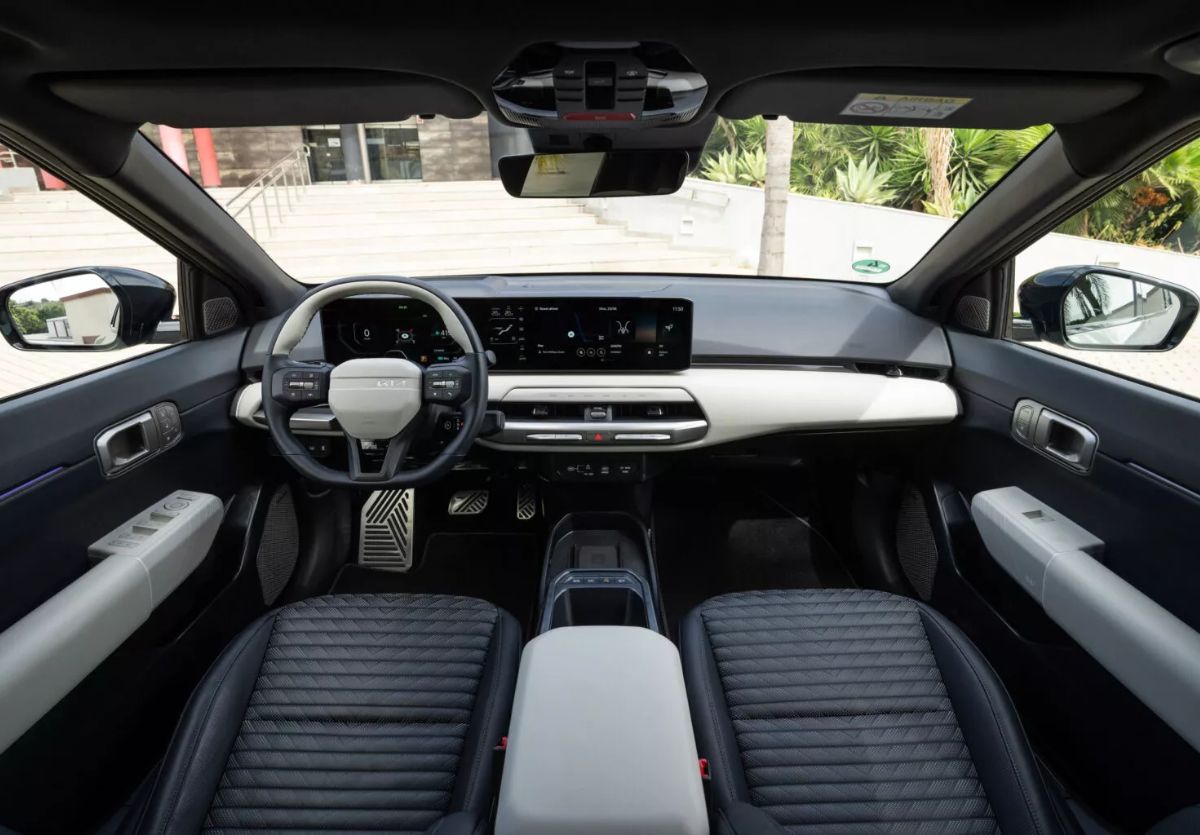 Kia EV4 2026