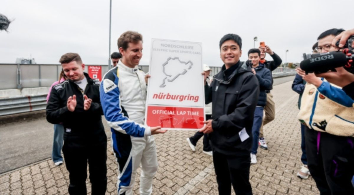 BYD Yangwang U9 récord Nürburgring