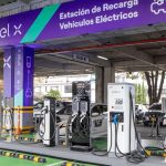 Colombia estaciones de carga vehículos eléctricos