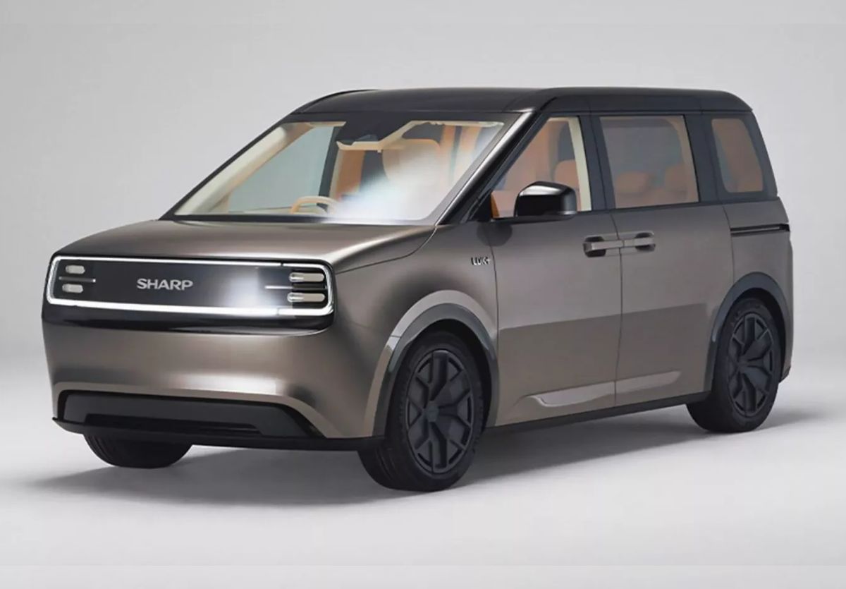 Sharp Foxconn minivan eléctrica