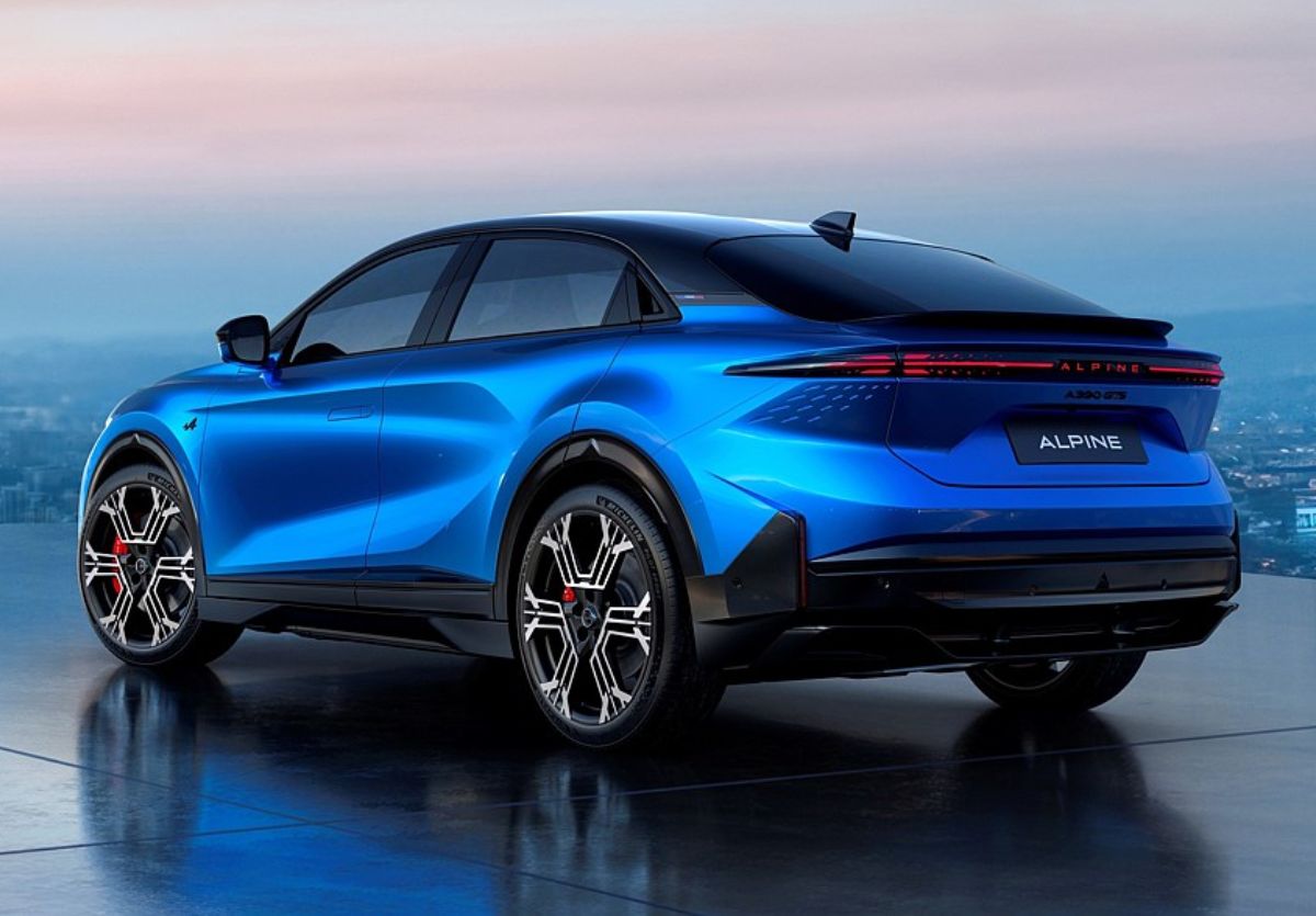 Alpine A390 2026