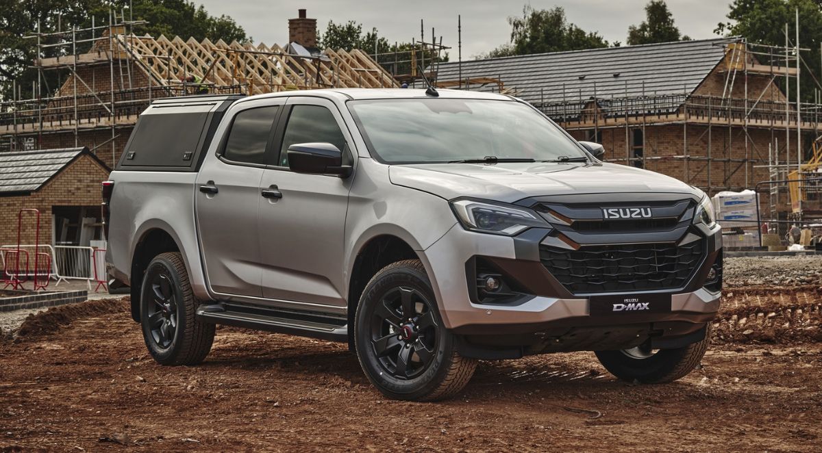 Isuzu D-Max V-Cross Commercial 2026
