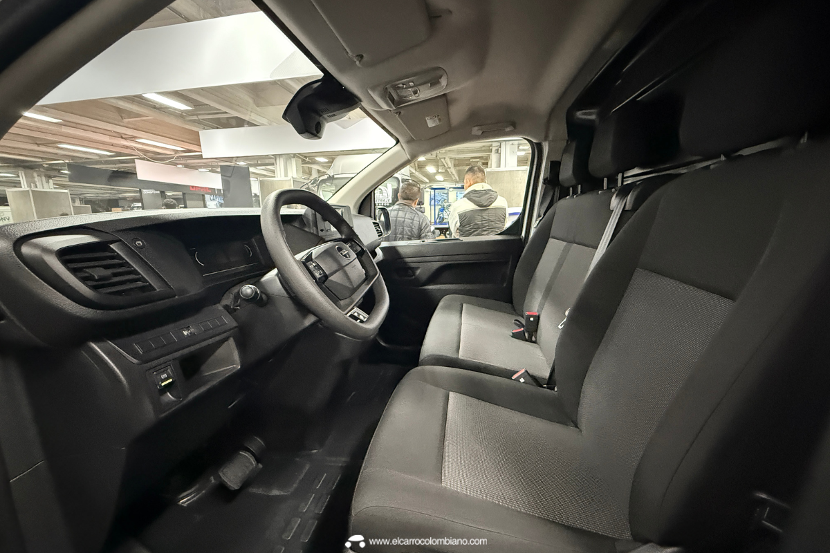 Opel Vivaro Eléctrica Opel Vivaro 2025 Vivaro eléctrica especificaciones Van eléctrica para carga 