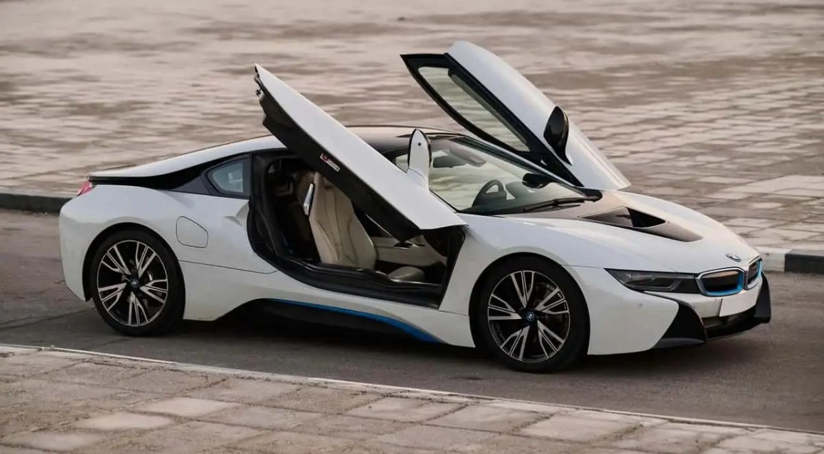 BMW i8 Maradona subasta 2025