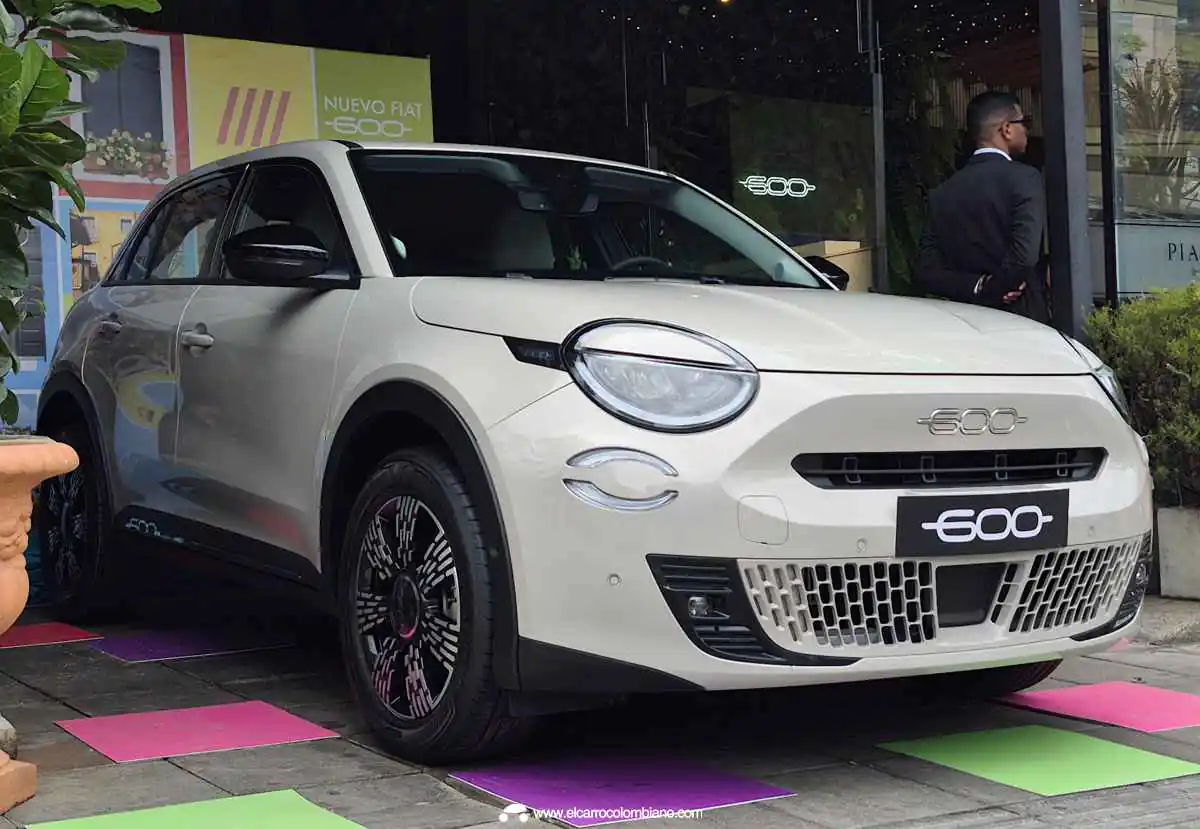 Fiat 600 Hybrid Colombia