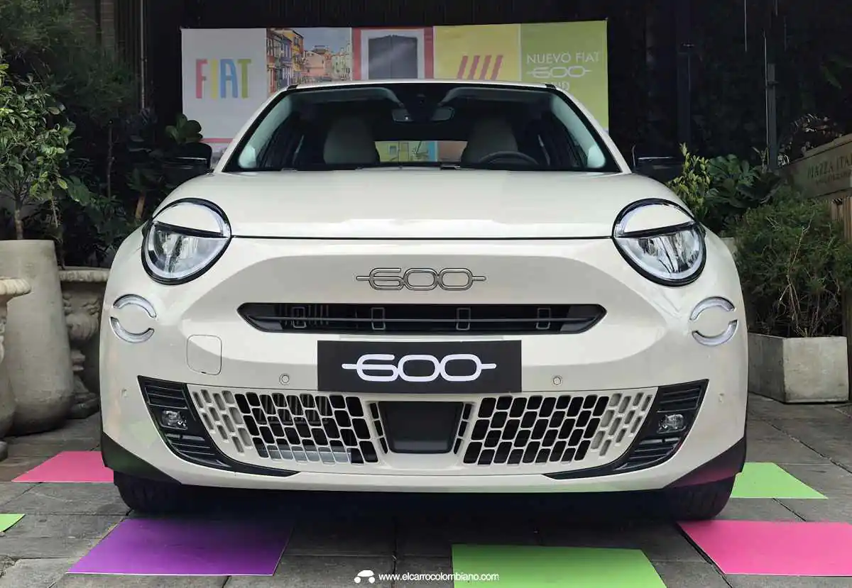 Fiat 600 Hybrid Colombia