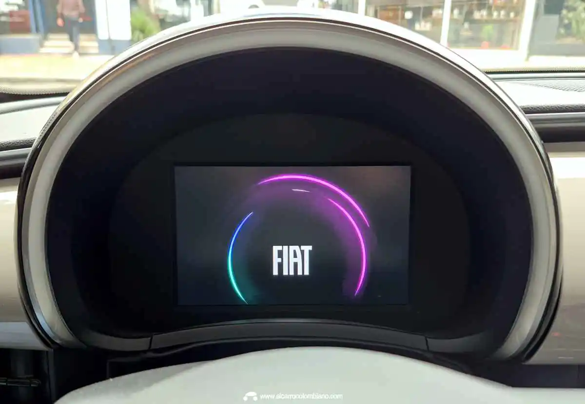 Fiat 600 Hybrid Colombia