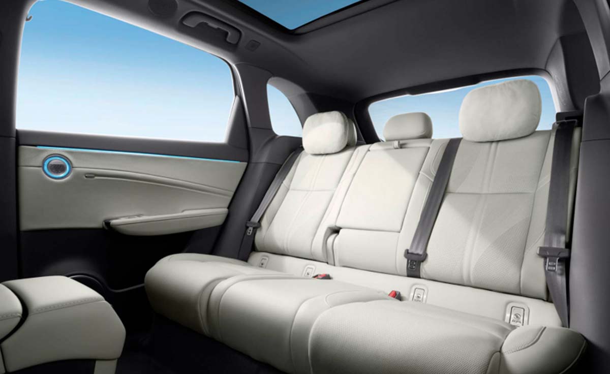 Hongqi HS6 PHEV 2026