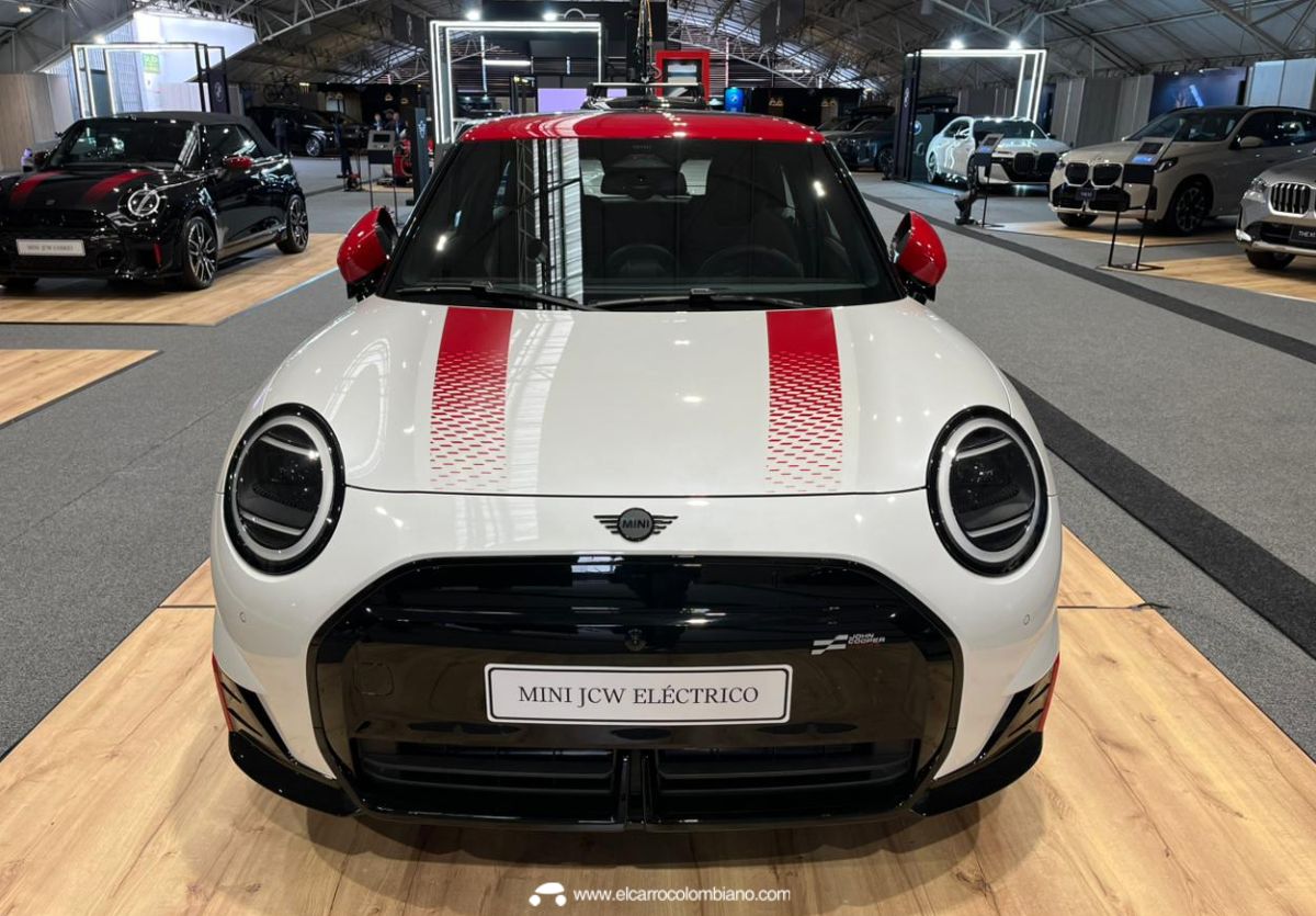 MINI John Cooper Works eléctrico Colombia