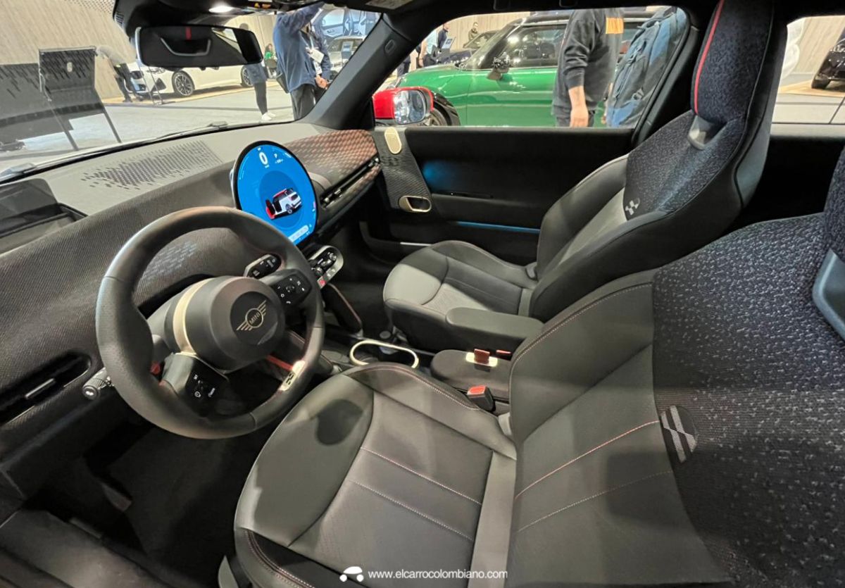 MINI John Cooper Works eléctrico Colombia